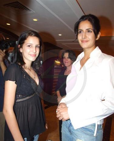 Katrina kaif with sister Isabella